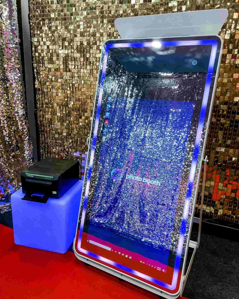 High quality photo booth equipment.jpg