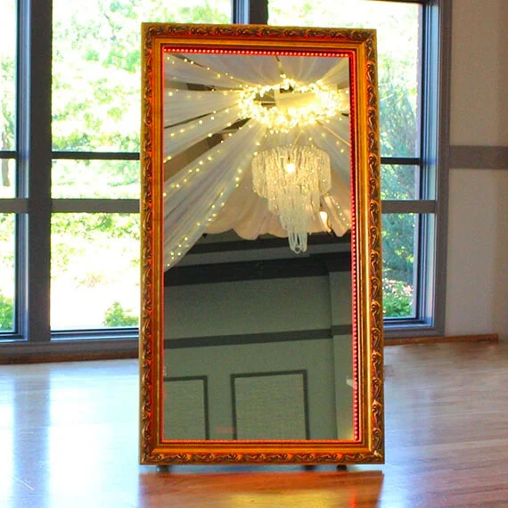 MirrorBooth2