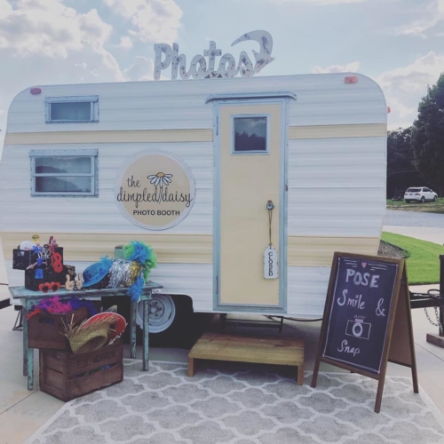 Connie Plilips, Setup Sunday was a huge success for The Dimpled Daisy Photo Booth!! We were a spotlight for Dressing Dreams of Hartwell photo shoot